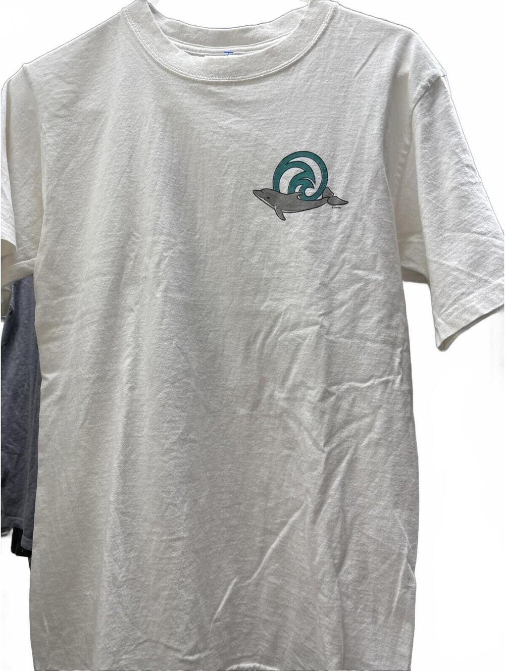 Disney Dolphins In Depth Vintage T Shirt Size S Anvil Brand